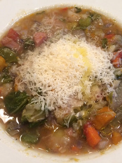 Una foto de Minestrone tradicional