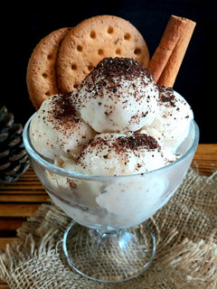 عکسی از دستور بستنی سنتی دارچینی😋😋