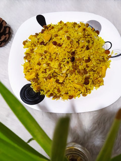 عکسی از دستور عدس پلو با مرغ کشمش😋
