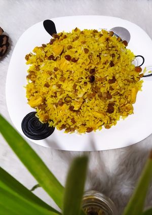 عکسی از دستور عدس پلو با مرغ کشمش😋