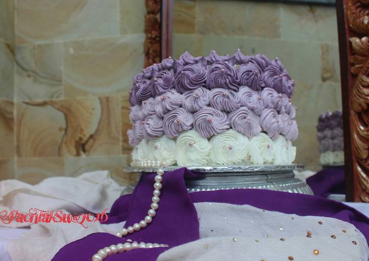 Tiramisu Egg Drops Anniv Cake (versi ombre)