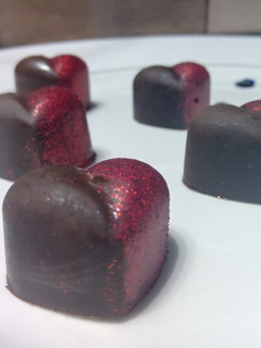 કેરેમલ ચોકલેટ (Ceramal Chocolate Recipe In Gujarati) રેસીપી મુખ્ય ફોટો