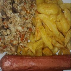 Chips, sausage & scrambled eggs 😋 A picture of Chips, sausage & scrambled eggs 😋.