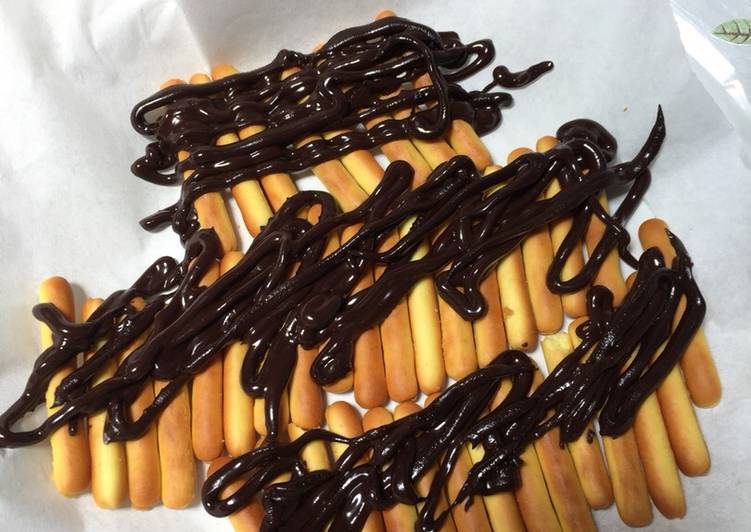  Resep  Stick Coklat Pocky KW   oleh lulu irfana Cookpad