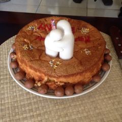 A picture of Lemon Chiffon cake.