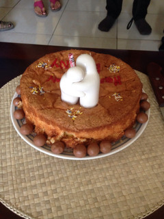 A picture of Lemon Chiffon cake.