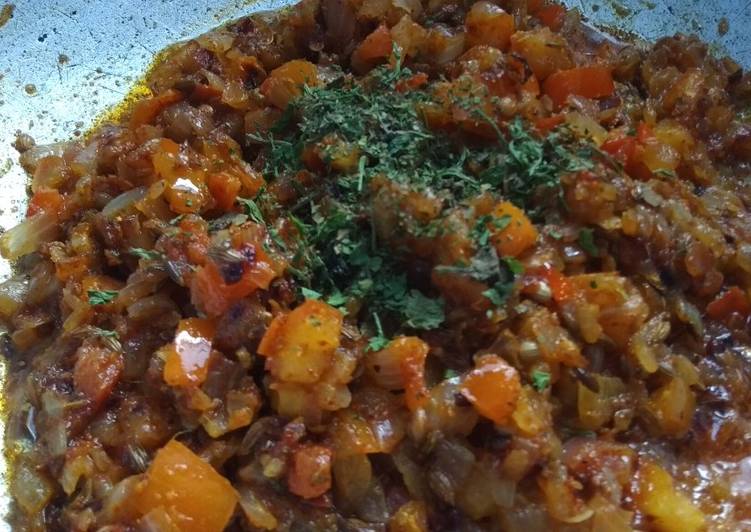 Steps to Make Ultimate Onion Tomato Ki Sabji