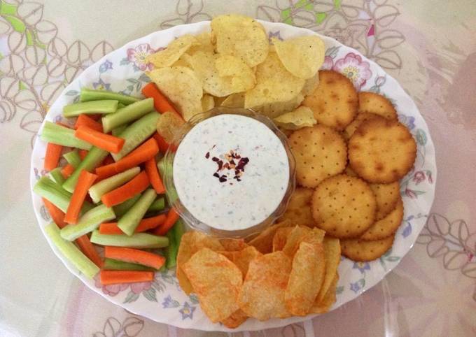 How to Make Speedy Spring Onion Garlic Dip