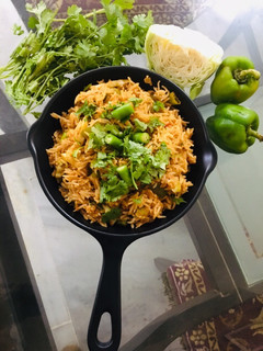 સેઝવાન રાઈસ (Schezwan Rice Recipe In Gujarati) રેસીપી મુખ્ય ફોટો