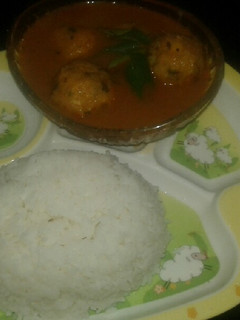 பத்திய பருப்பு உருண்டை குழம்பு செய்முறை முக்கிய புகைப்படம்