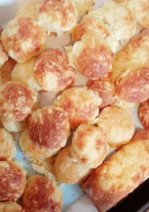 Tejfölös sajtos pogácsa recept fotója