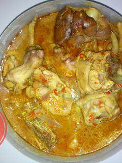 A picture of Chicken pepper soup.