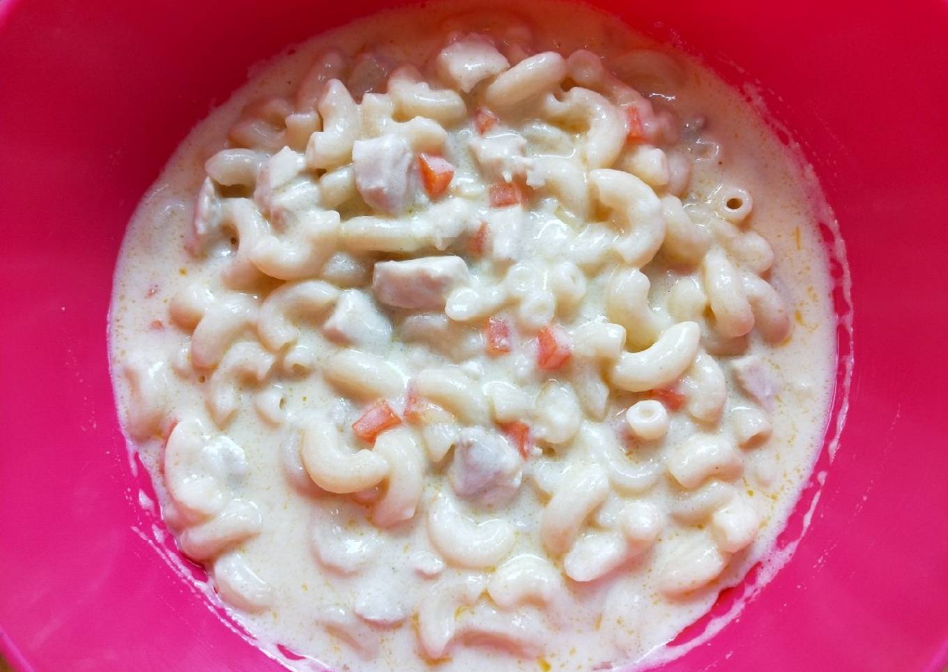 Creamy Chicken Macaroni Soup