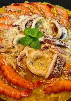 義式海鮮咖哩燉飯 的食譜成品照片