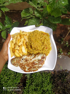 Irish,egg and indomi ainihin hoton girkin