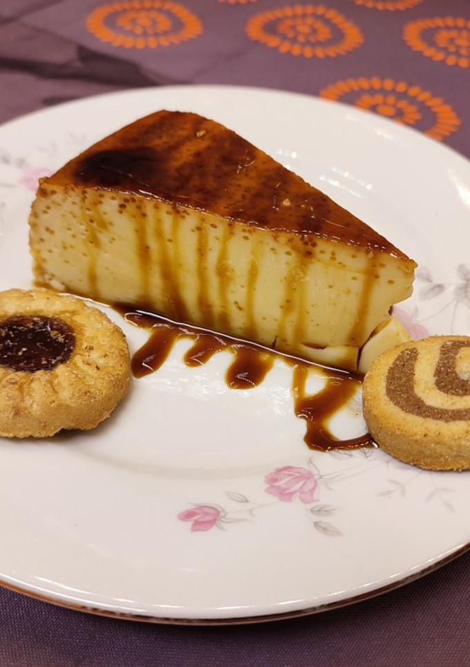 Una foto de Flan de huevo y leche condensada
