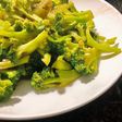 Bông Cải Xanh Xào Nước Tương (Vegan)