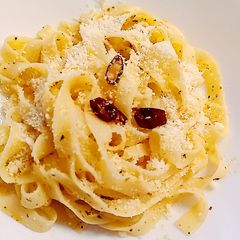 A picture of Butter garlic and chilli Spaghetti.