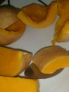 A picture of Boiled butter nut.
