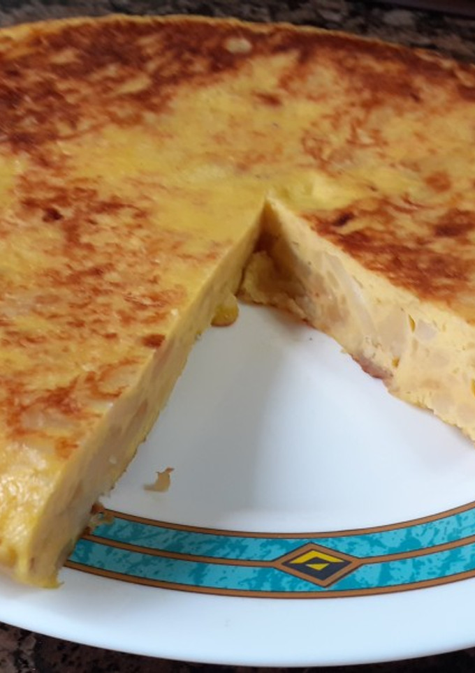 Una foto de Tortilla de patatas y puerro