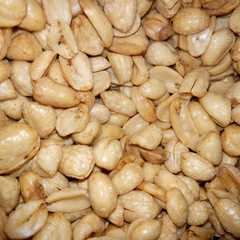 รูปของ Kacang tanah goreng gurih kriuk