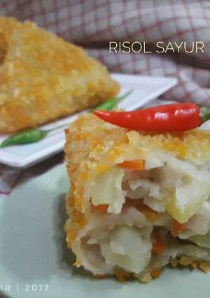 Foto resep Risol Sayur Ekonomis + tutorial risol bentuk segitiga