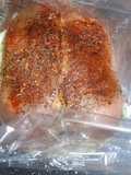 Pechuga con especias y vegetales. Tacos