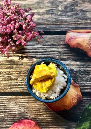 Hình của món Trứng Chiên Cốm Hà Nội.