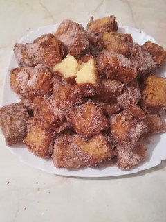 Una foto de Leche frita con aroma de brandy
