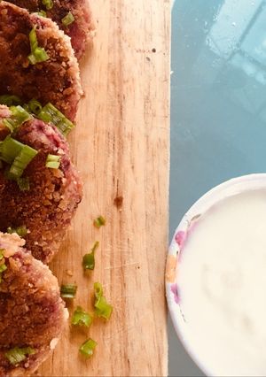 A picture of Diabetic friendly beetroot cutlets.