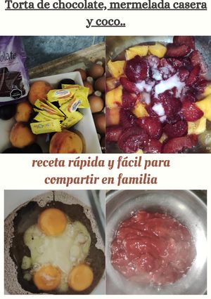 Una foto de Torta de chocolate, coco, mermelada casera de ciruela, durazno