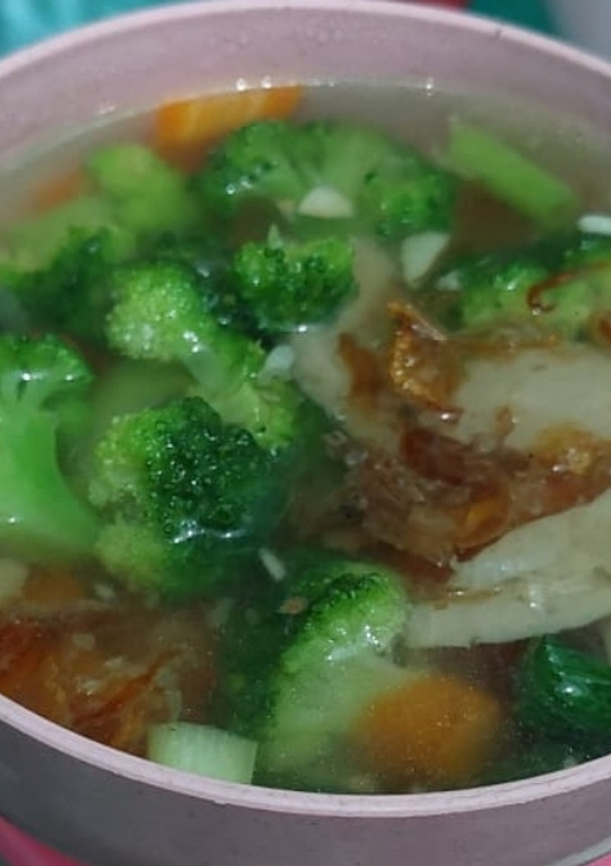 Foto resep Sup Brokoli Bakso
