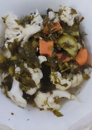 عکسی از دستور ترشی شور گلم بانمک متعادل