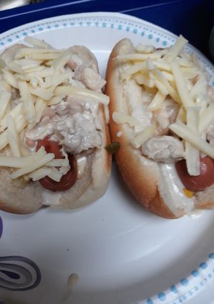A picture of White Chilidogs.
