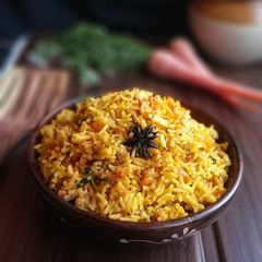 A picture of Carrot Rice.