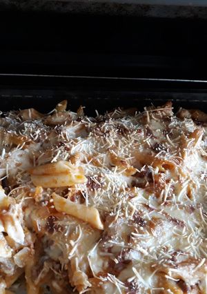 Una foto de Macarrones al horno con chistorra