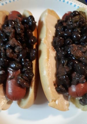 A picture of B&BB Hotdogs.