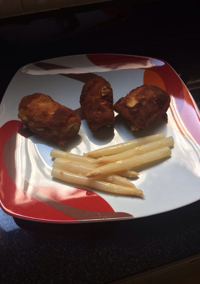 Una foto de Flamenquines de pollo con jamón dulce y queso light