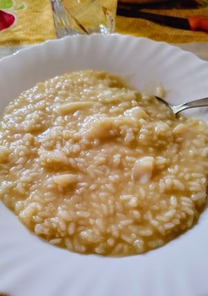 Una foto de Arroz blanco meloso 🍚