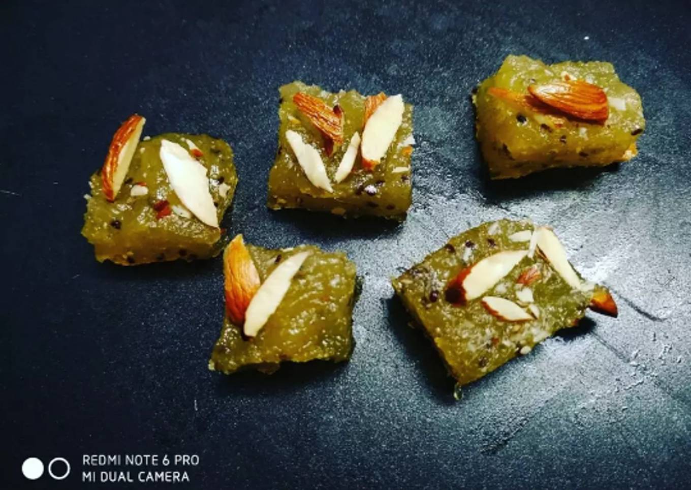 Natural Kiwi pulp Karachi halwa