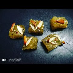 A picture of Natural Kiwi pulp Karachi halwa.