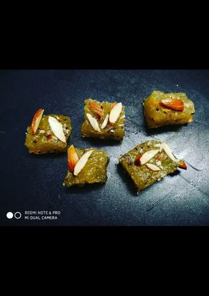 A picture of Natural Kiwi pulp Karachi halwa.