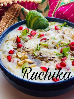 A picture of Curd Rice with samo.