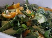 Una foto de berros ensalada