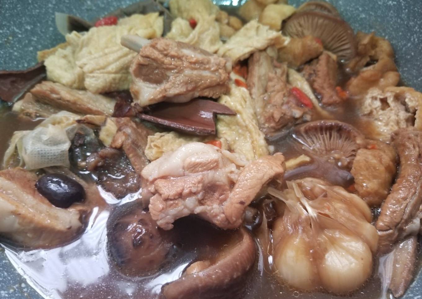 Lazy Bak Kut Teh 肉骨茶