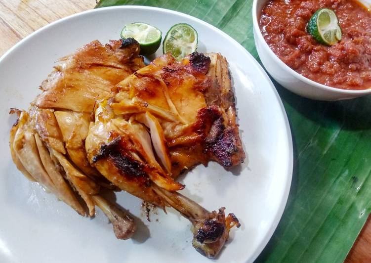 Masakan Populer Ayam Geprek Bakar Daging Lunak Teflon Praktis Enak