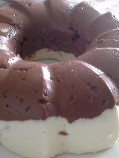 Una foto de Tarta-flan de dos chocolates