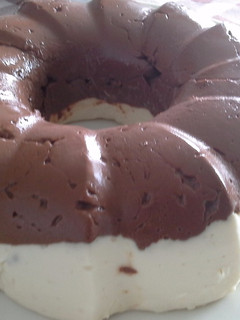 Una foto de Tarta-flan de dos chocolates