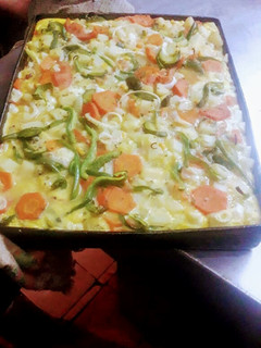 Una foto de Tortilla de papas y verduras al horno🍴