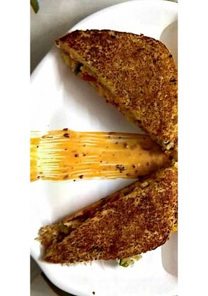 A picture of Fusion Corn Chilla Sandwich.